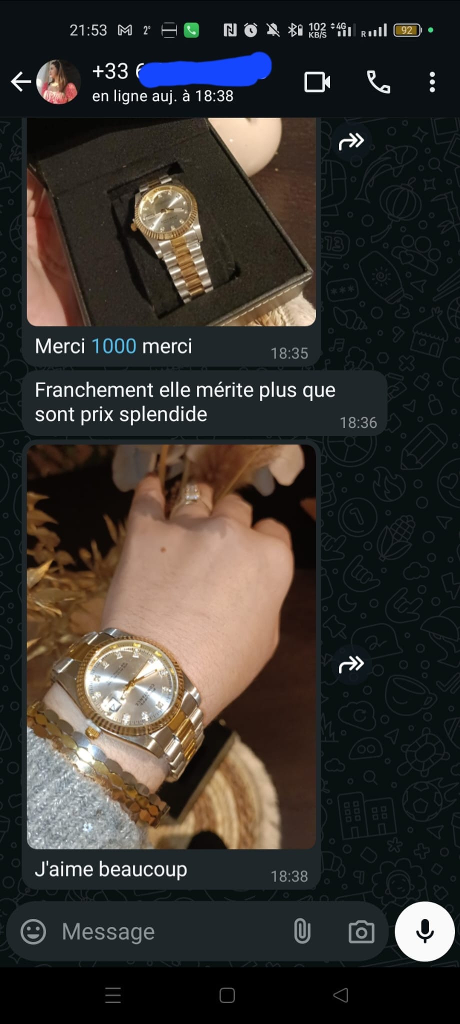 Premium Montre ronde bicolor fond blanc