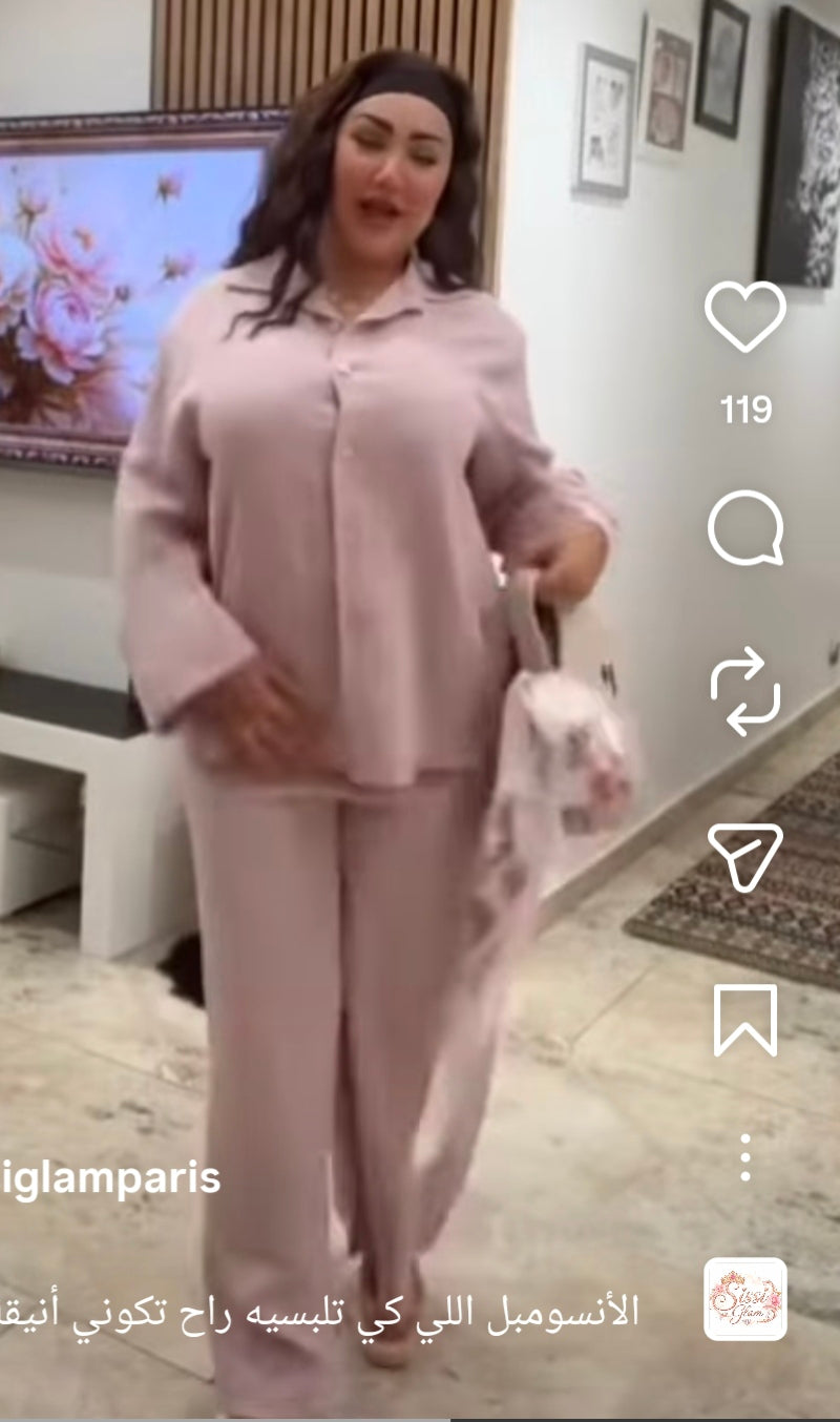 Ensemble avec foulard