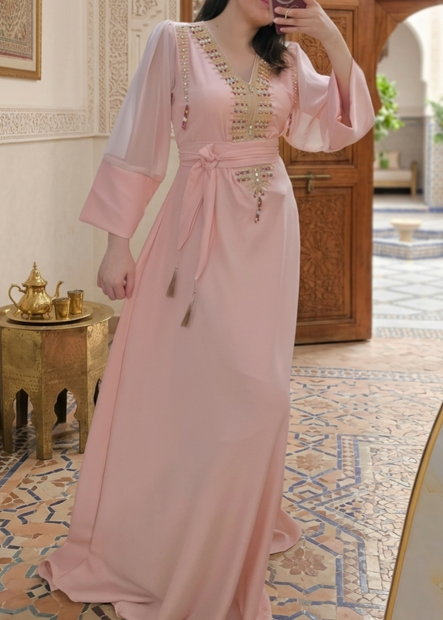 El Zine الزين Rose poudré