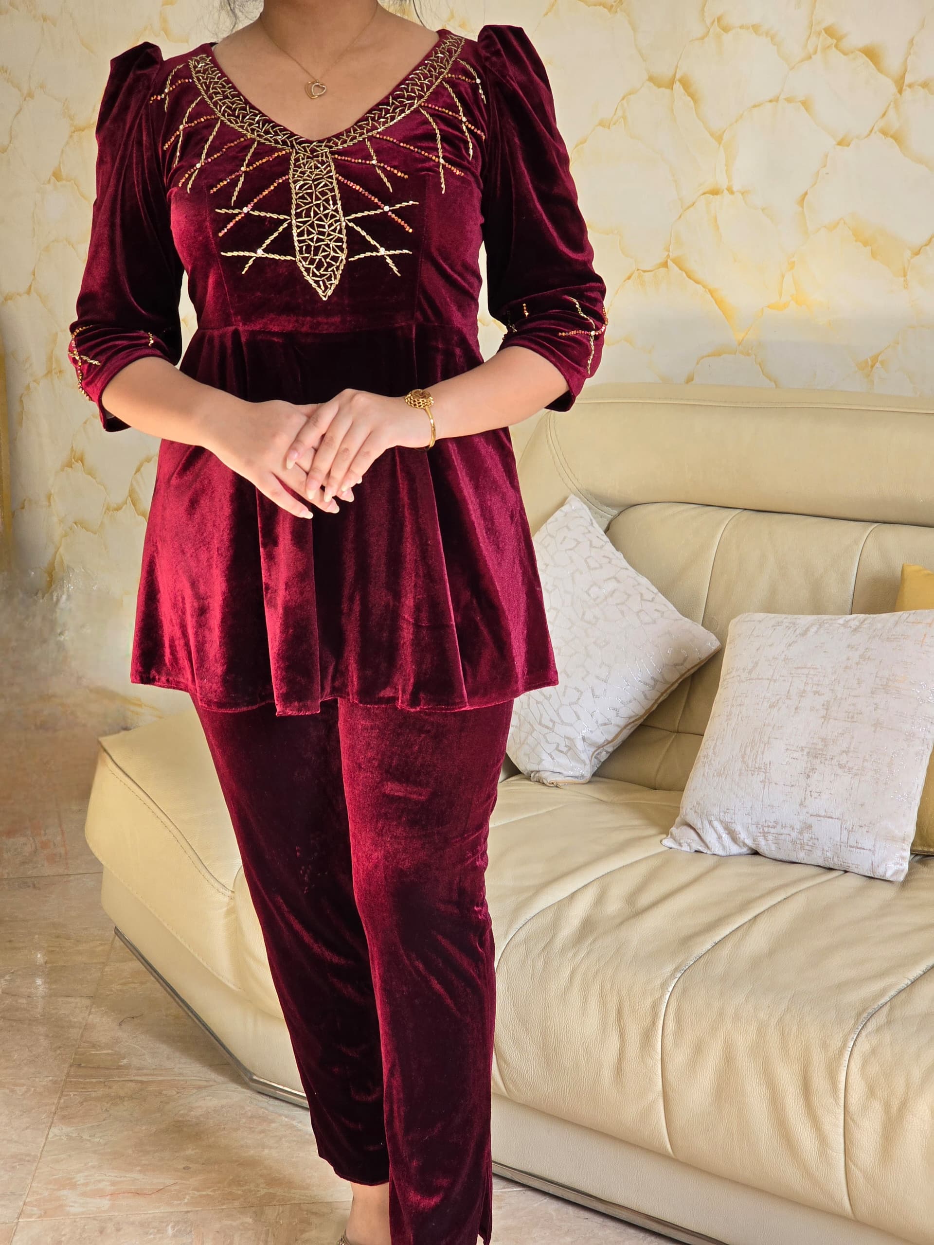 Ensemble grenat