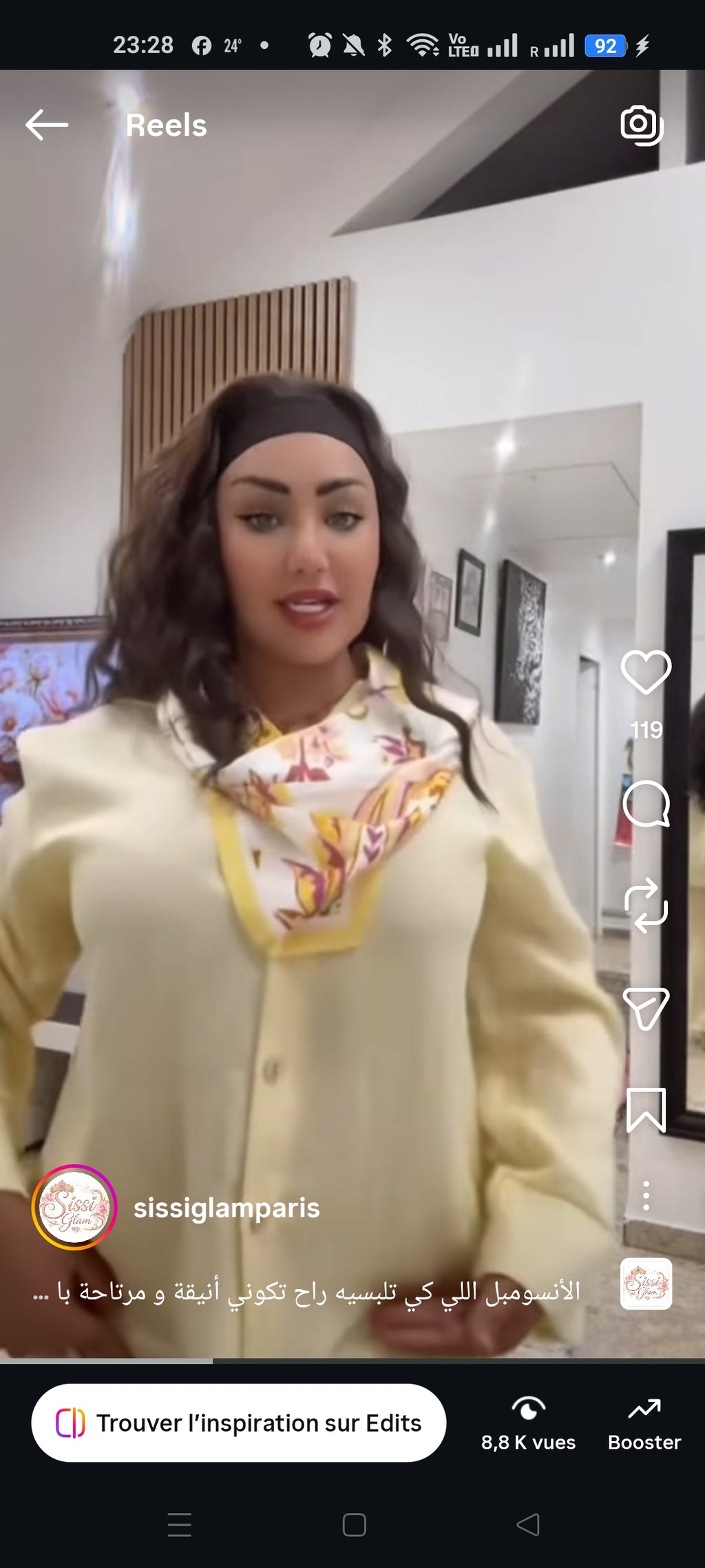 Ensemble avec foulard