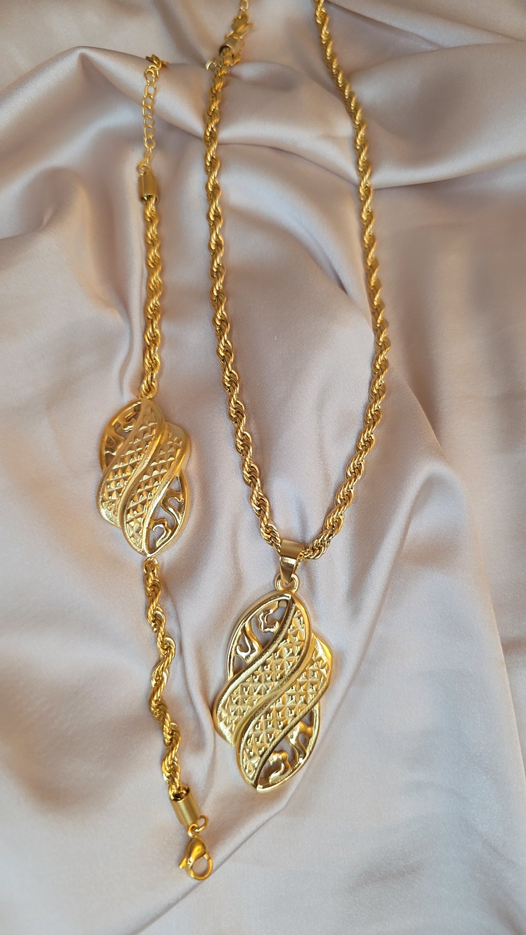Parure Mouja